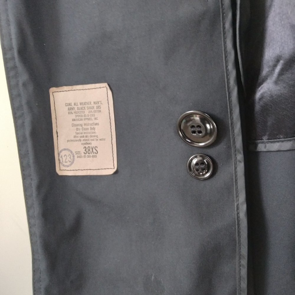 Y2K  Black Trench Coat Made In USA For Military Zip Out Lining Stylish Sz 38XS - Picture 8 of 15
